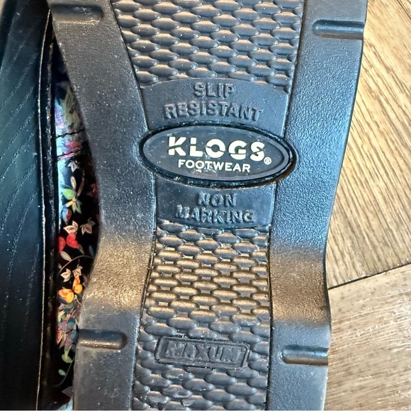 Klogs floral nursing clogs - Picture 6 of 9